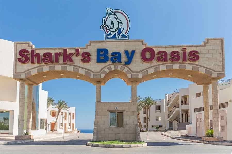 The Shark’s Bay Oasis entrance arch